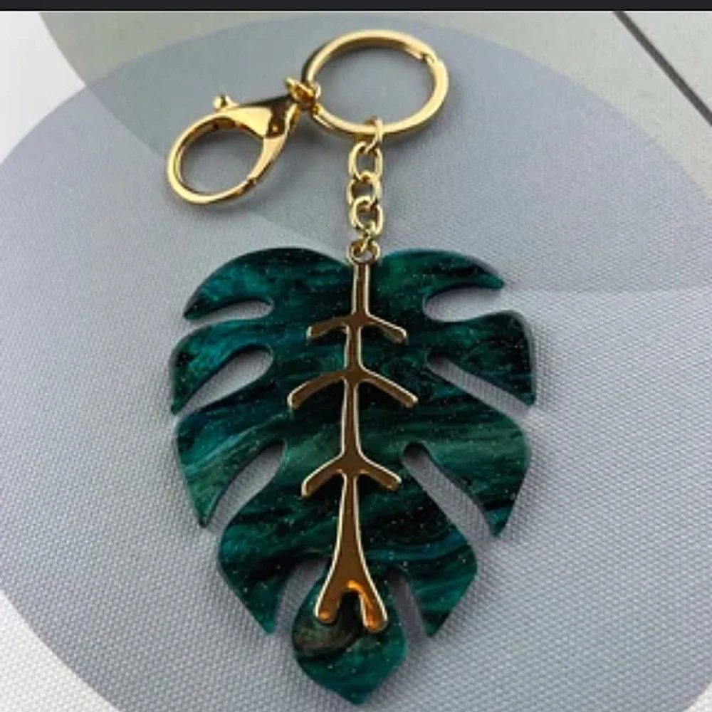 Monstera Keychain with Gold Accents